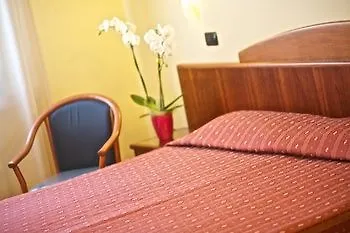 Ristorante Lo Scacciapensieri 4* Monteroni di Lecce